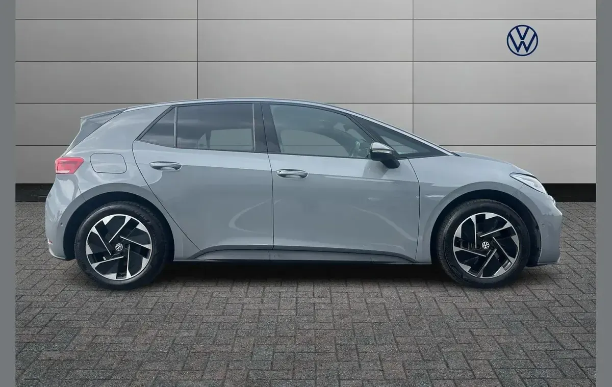 Used VW ID.3 Pro 150 kW (204 HP) 2025 Grey Hatchback
