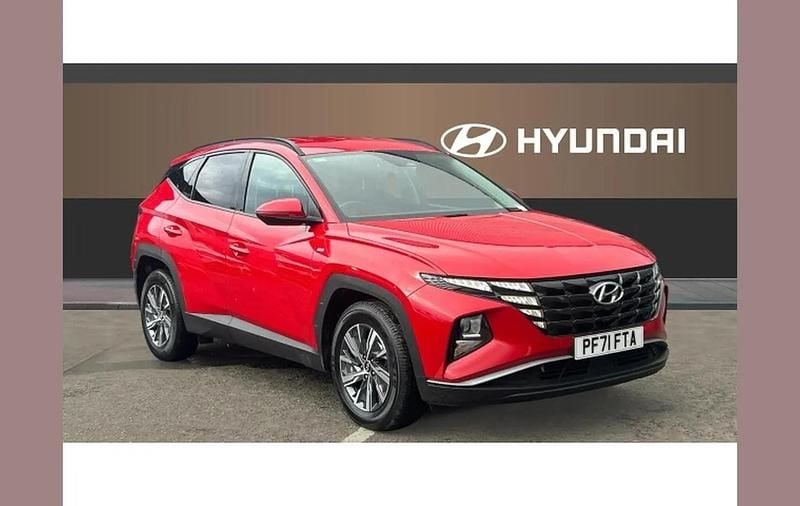 Used Hyundai Tucson SE 147 HP (108 kW) 2022 Red SUV