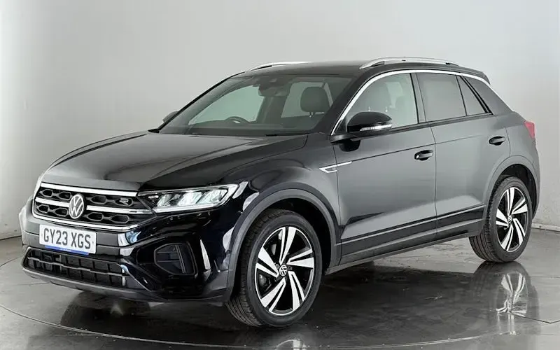 Usado VW T-Roc R-line 150 HP (110 kW) 2025 SUV