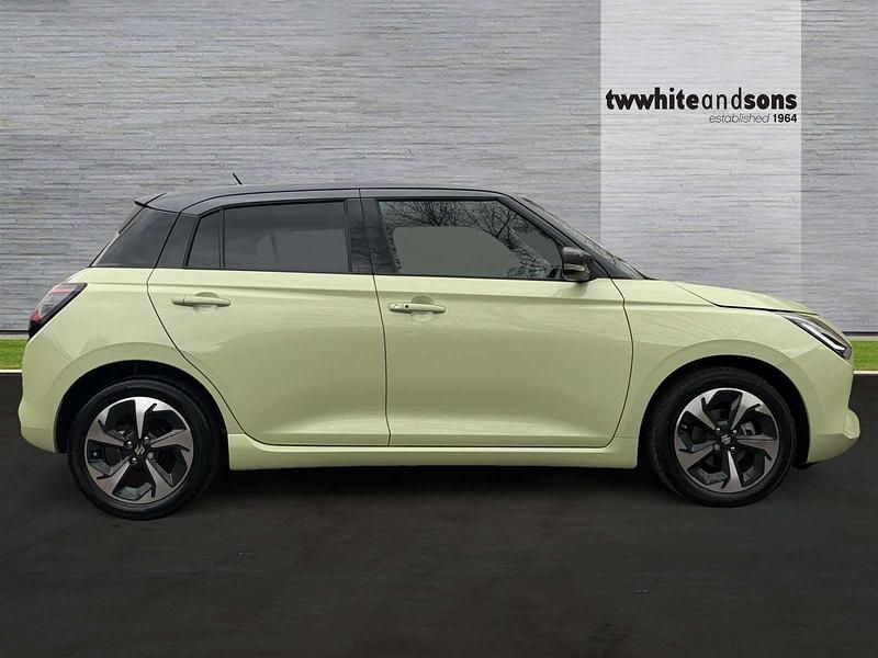 Used Suzuki Swift 2024 Cool yellow Hatchback