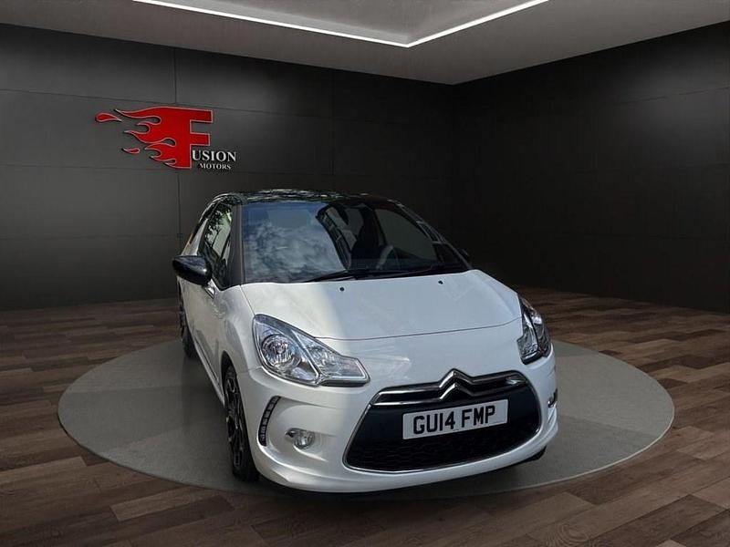 Used Citroën DS3 110 HP (80 kW) 2014 White Hatchback