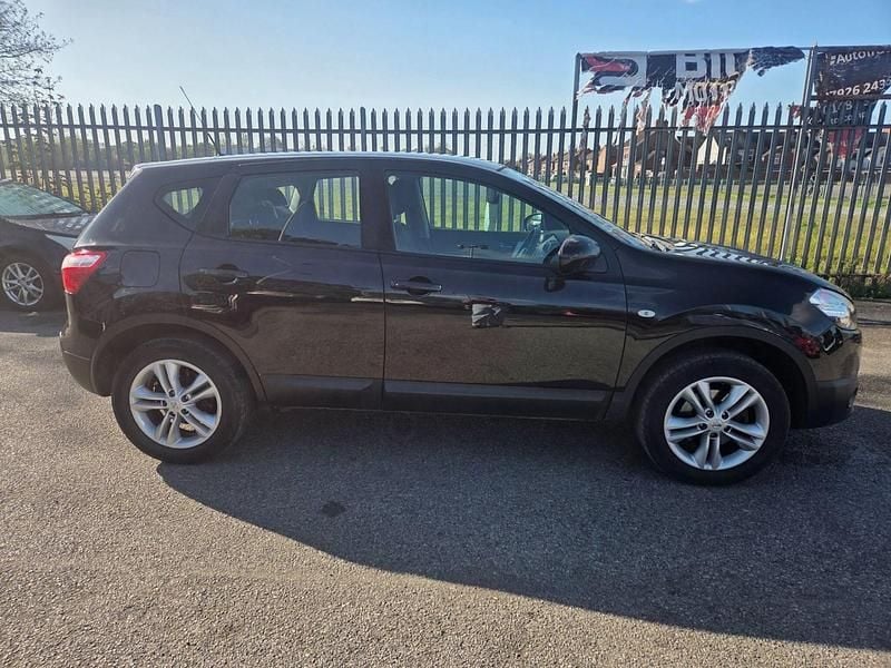 Used Nissan Qashqai Acenta 138 HP (101 kW) 2012 Black SUV