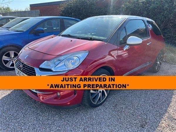 Red Used 2018 DS Automobiles DS3 Connected Chic Hatchback | £6,495 (Fair price) - Image 1/1
