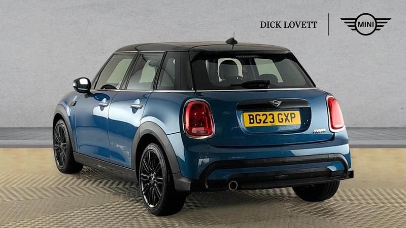 Used Mini Cooper Exclusive 134 HP (98 kW) 2023 Blue Hatchback