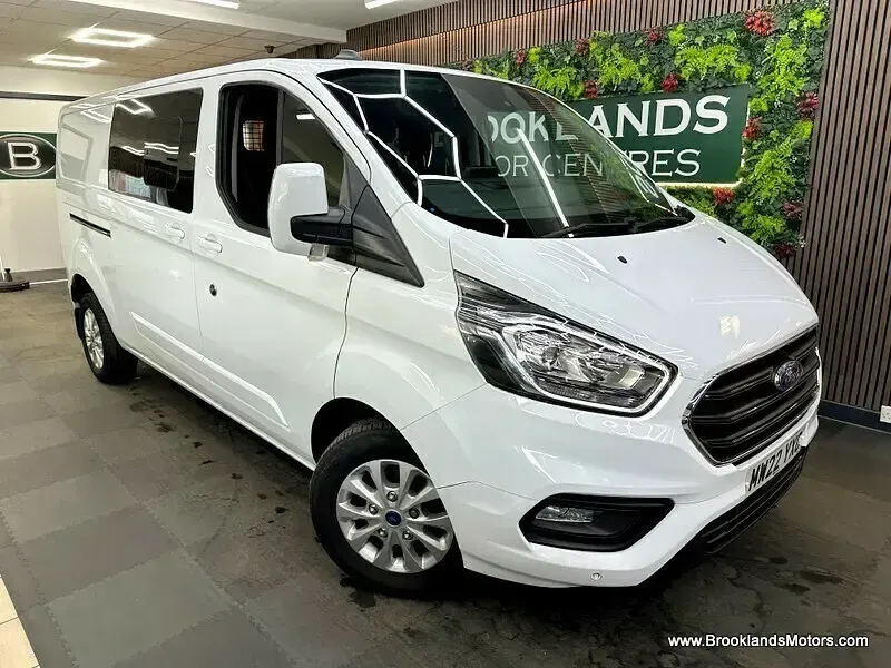 Used Ford Transit Custom Limited 130 HP (95 kW) 2022 White Van