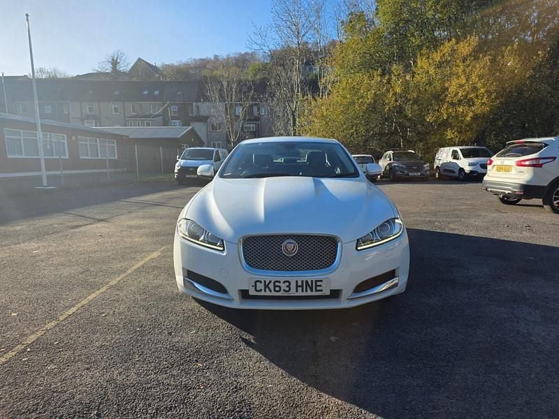 White Used 2013 Jaguar XF Luxury Sedan | £3,295 (Good price) - Image 1/4