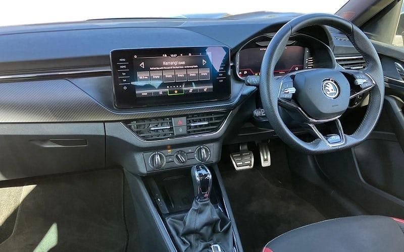 Usado Skoda Kamiq Monte Carlo 150 HP (110 kW) 2023 Azul SUV