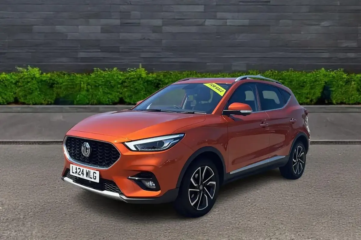 Used MG ZS Exclusive 109 HP (80 kW) 2024 Orange SUV