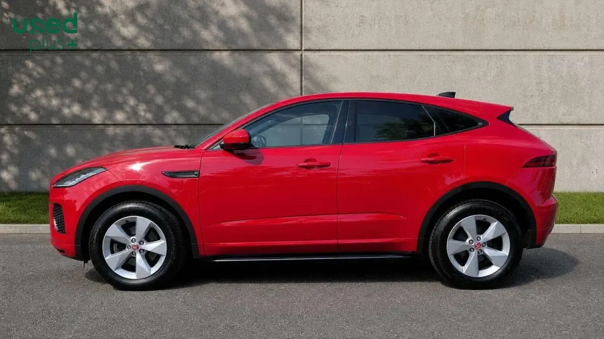 Used Jaguar E-Pace R-Dynamic 180 HP (132 kW) 2020 Red SUV