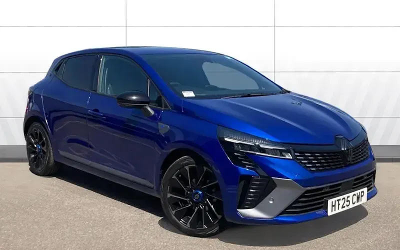 Used Renault Clio Esprit Alpine 90 HP (66 kW) 2025 Hatchback
