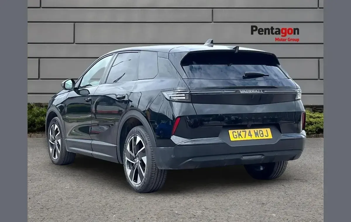 Used Vauxhall Grandland X Ultimate 134 HP (98 kW) 2025 Black SUV