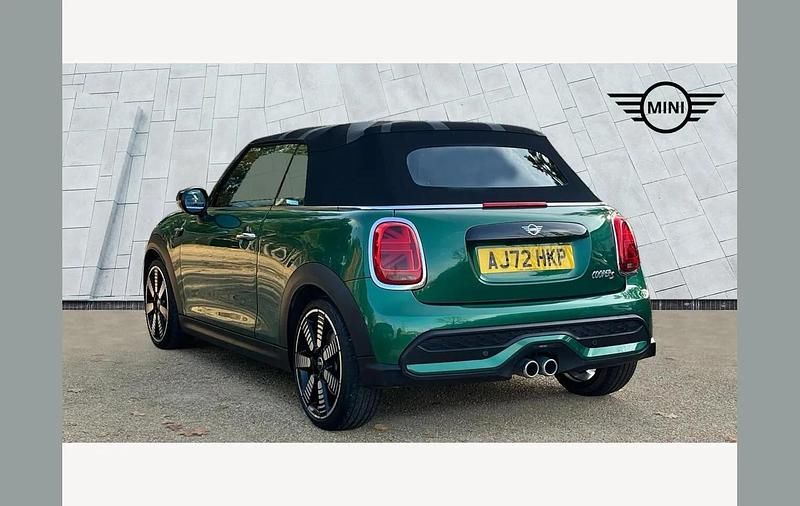 Used Mini Cooper S Cabriolet Exclusive 192 HP (141 kW) 2022 Green Cabriolet