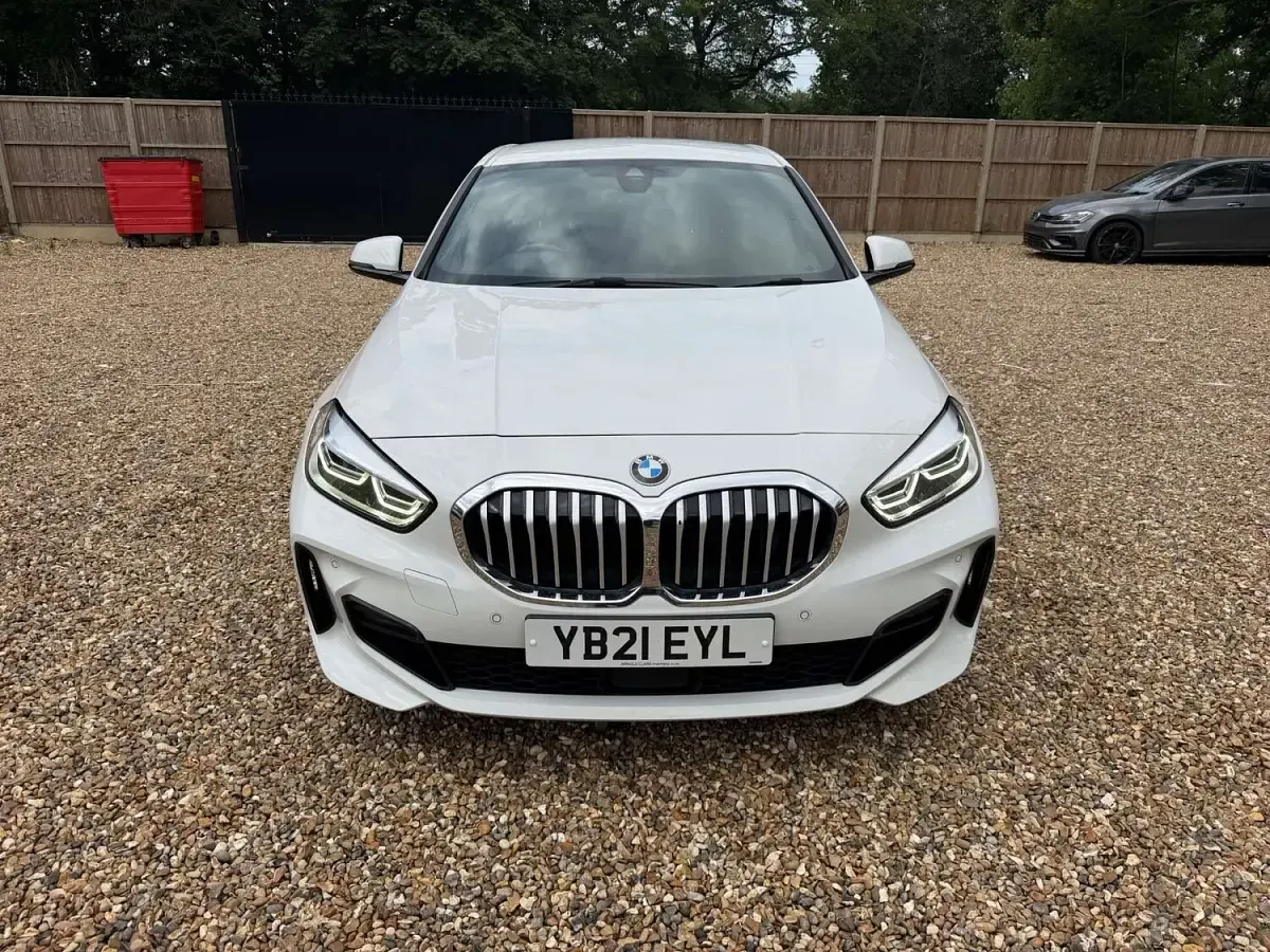 Used BMW 116 M Sport 116 HP (85 kW) 2021 White Hatchback
