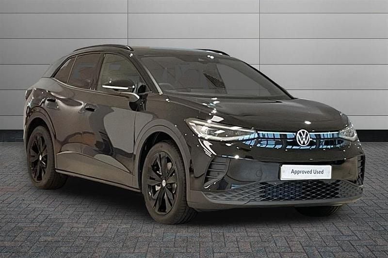 Black New 2025 VW ID.4 Black Edition SUV | £32,810 (Good price) - Image 1/3