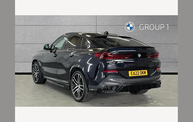 Used BMW X6 M Sport 334 HP (245 kW) 2022 Black SUV