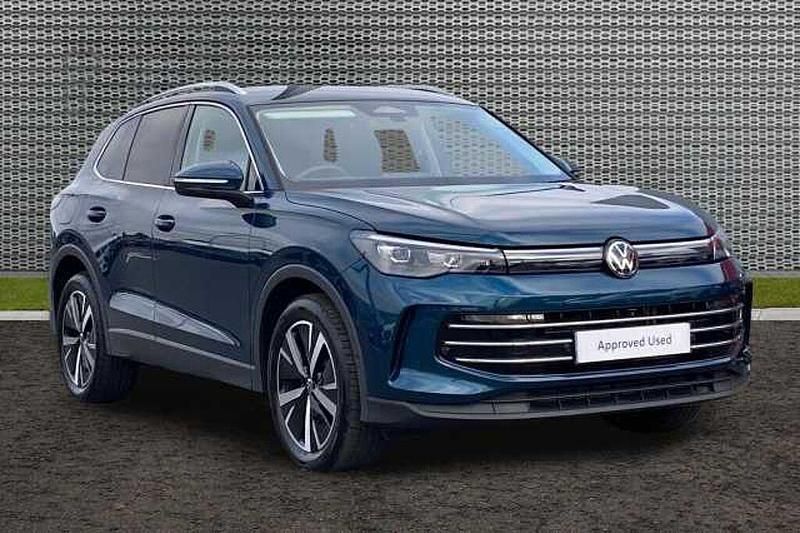 Used 2025 VW Tiguan SUV | £31,987 (Fair price) - Image 1/4