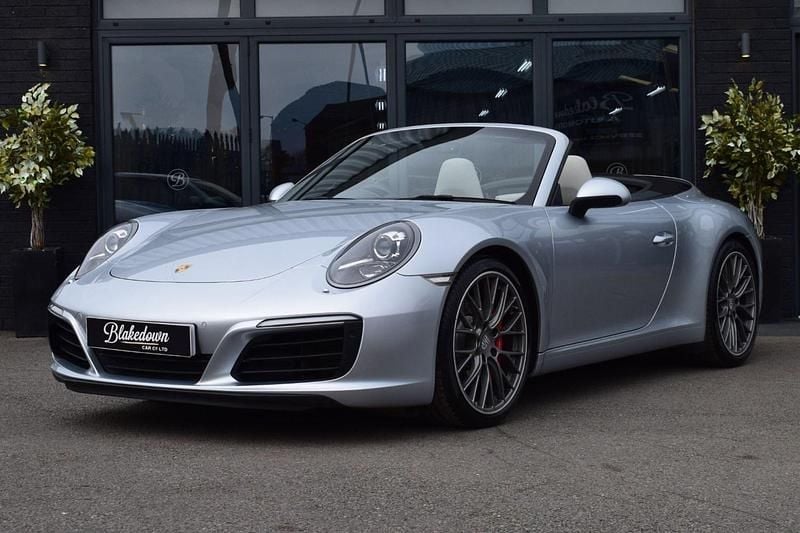 Used Porsche 911 Carrera S Cabriolet 420 HP (308 kW) 2016 Silver Cabriolet