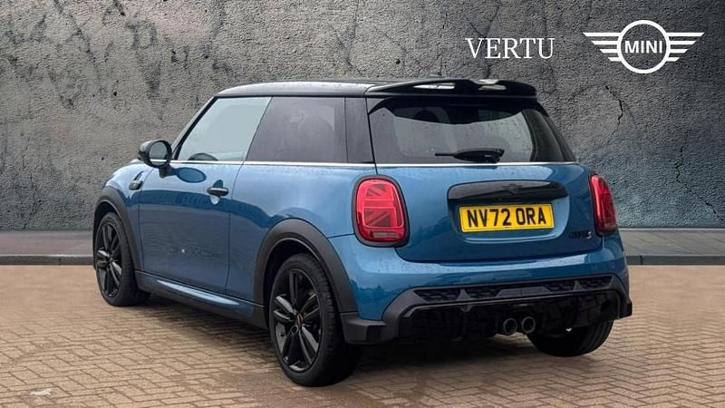 Used Mini Cooper S Sport 178 HP (130 kW) 2022 Blue Hatchback