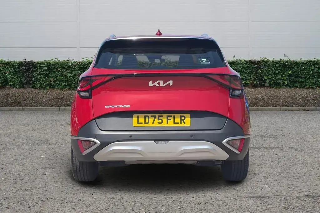Used Kia Sportage 2025 Red SUV