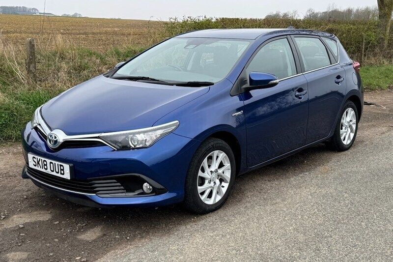 Used 2018 Toyota Auris Hybrid | £12,599 (Fair price) - Image 1/1