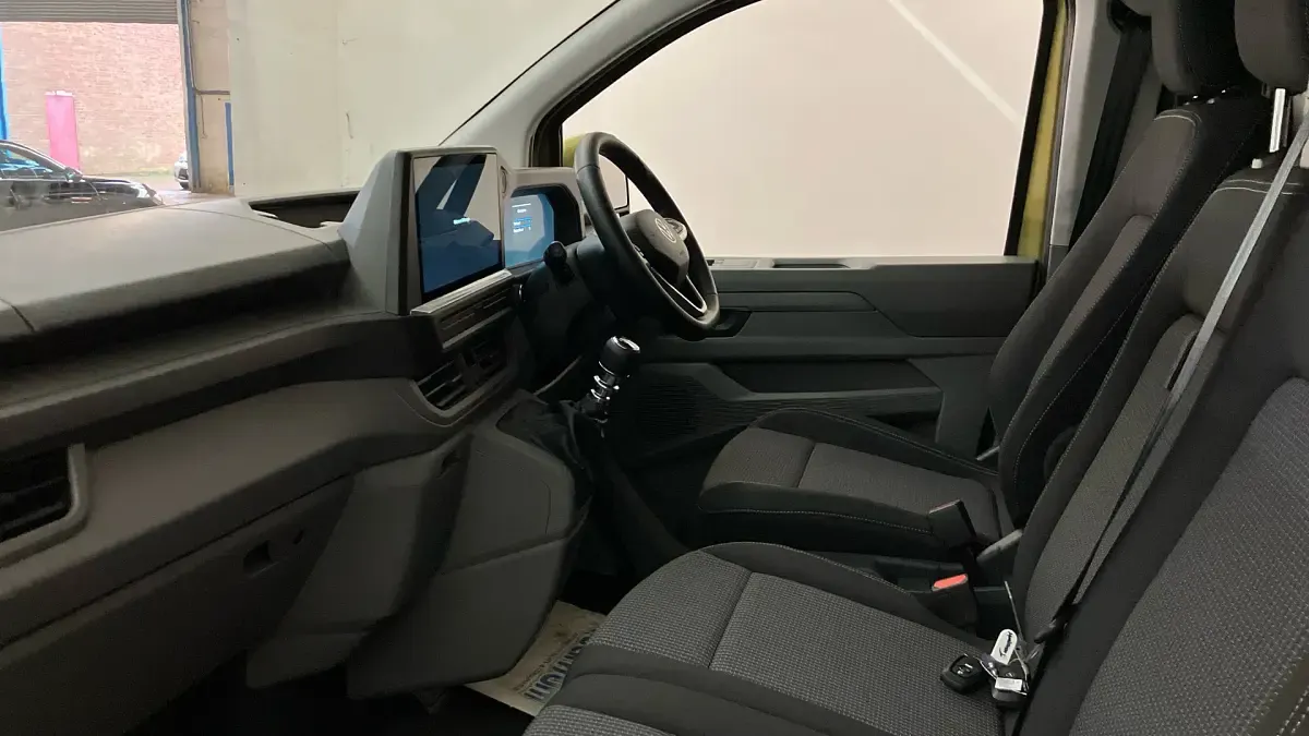 Ny VW Transporter Pro 150 HK (110 kW) 2026 Van