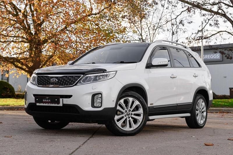 White Used 2014 Kia Sorento SUV | £11,490 (Fair price) - Image 1/3