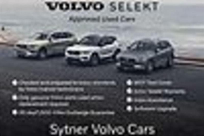 Silver Used 2025 Volvo XC40 Plus SUV | £36,000 (A bit pricey) - Image 1/1