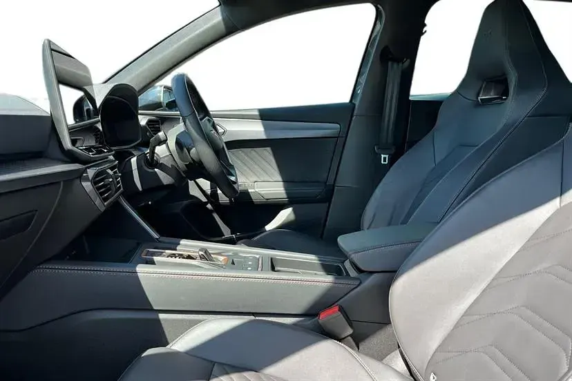 New Cupra Leon 150 HP (110 kW) 2026 Magnetic tech grey Hatchback
