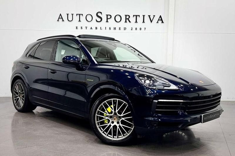 Used 2023 Porsche Cayenne S E-Hybrid Platinum Edition SUV | £66,900 (Expensive) - Image 1/1