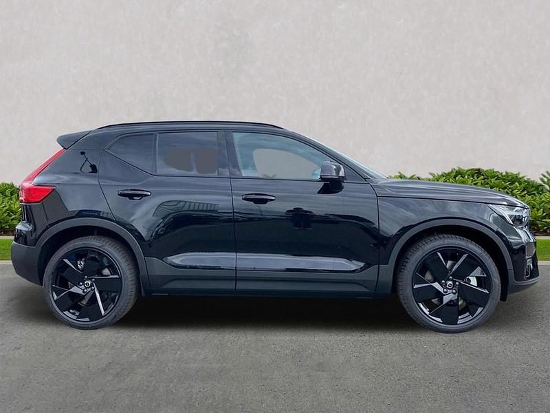 Used Volvo EX40 Plus 185 kW (252 HP) 2025 Black SUV