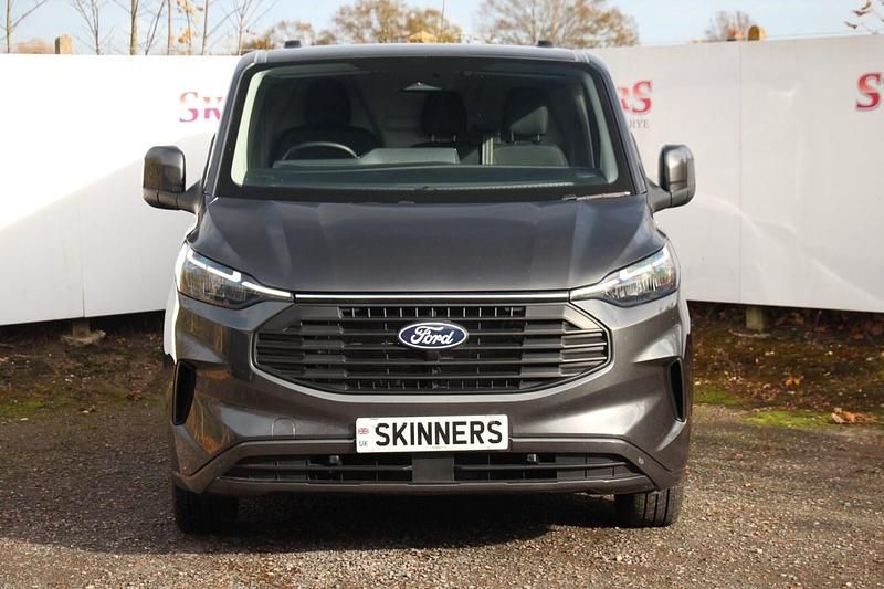 Used Ford Transit Custom Limited 136 HP (100 kW) 2024 Grey Van
