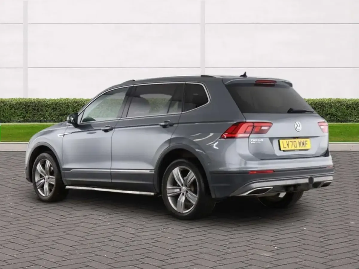 Used VW Tiguan Allspace Match 150 HP (110 kW) 2021 Grey SUV