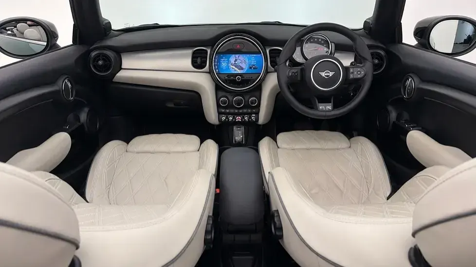 Used Mini Cooper S Cabriolet Exclusive 192 HP (141 kW) 2022 Green Cabriolet