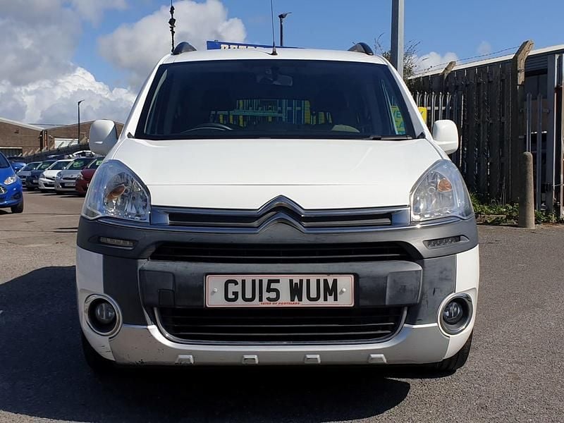 Used Citroën Berlingo XTR 90 HP (66 kW) 2015 White MPV