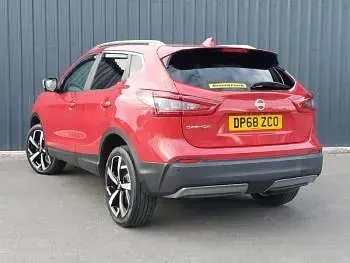 Used Nissan Qashqai Tekna+ 115 HP (84 kW) 2019 Red SUV