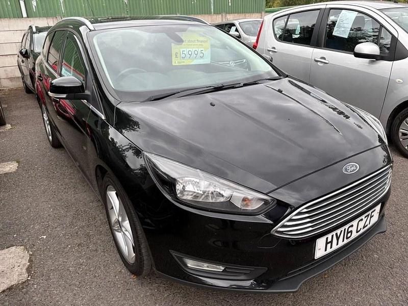 Black Used 2016 Ford Focus Zetec Estate | £5,990 (Fair price) - Image 1/4