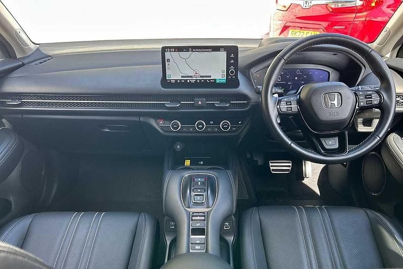 Used Honda ZR-V Advance 184 HP (135 kW) 2024 Platinum white SUV