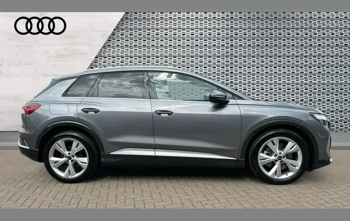 Used Audi Q4 e-tron S-Line 210 kW (286 HP) 2025 Grey SUV