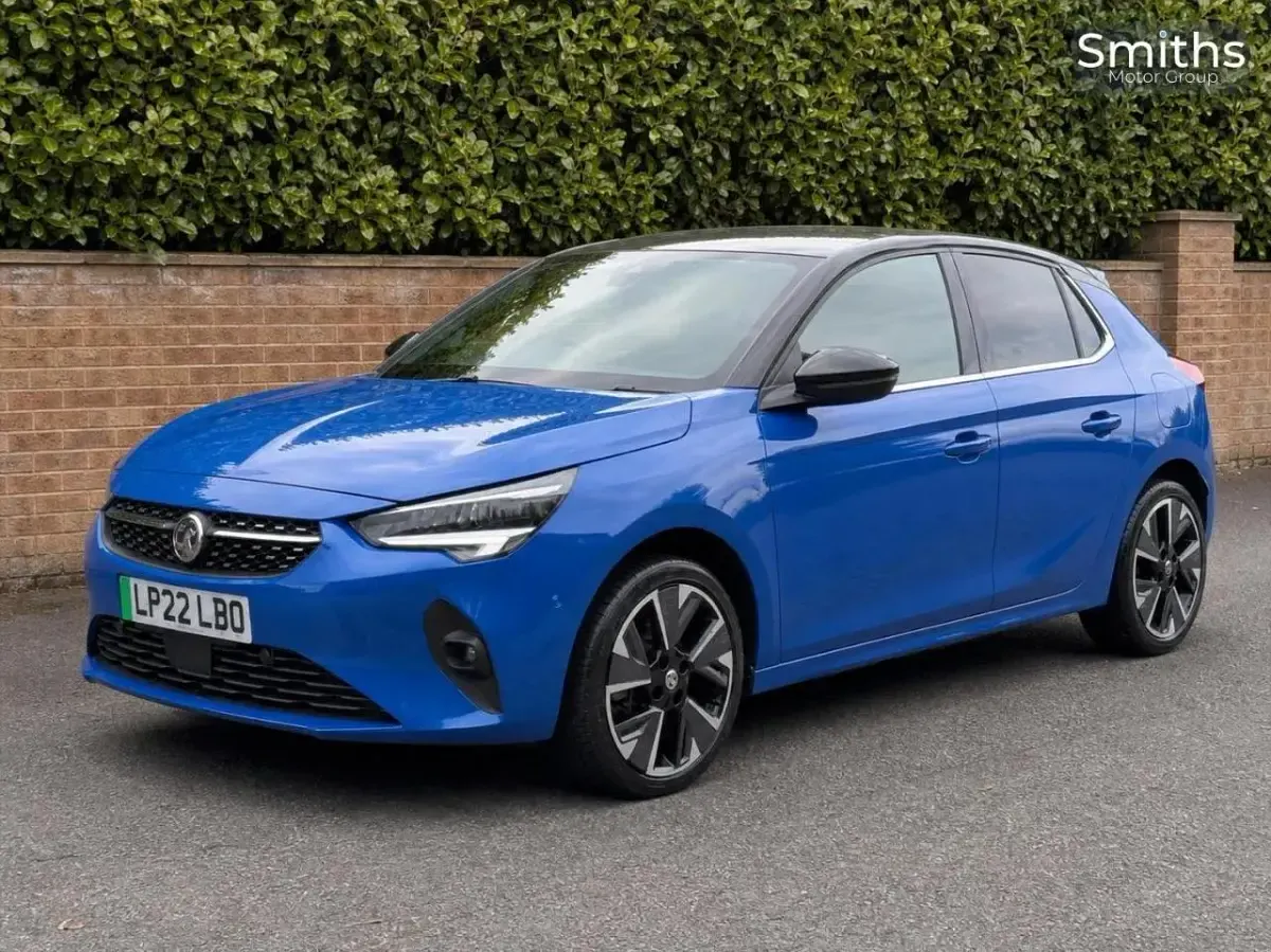 Used Vauxhall Corsa-e Elite 98 kW (134 HP) 2022 Blue Hatchback