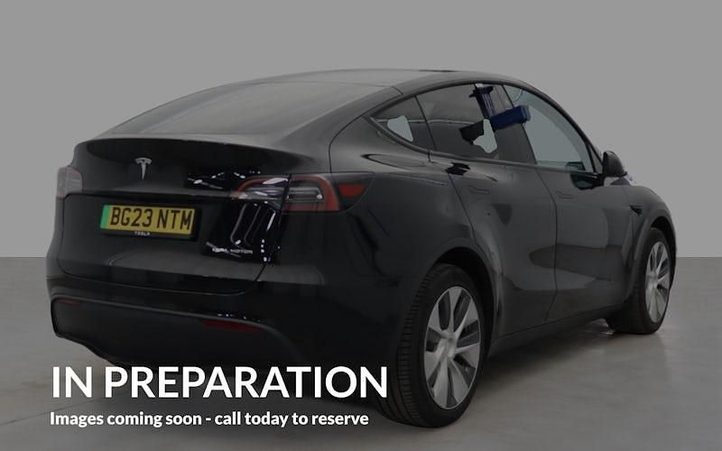 Usado Tesla Model Y Long Range AWD 286 kW (389 HP) 2025 SUV