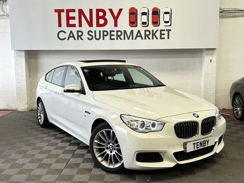 White Used 2015 BMW 520 Gran Turismo M Sport Hatchback | £12,295 (Fair price) - Image 1/3