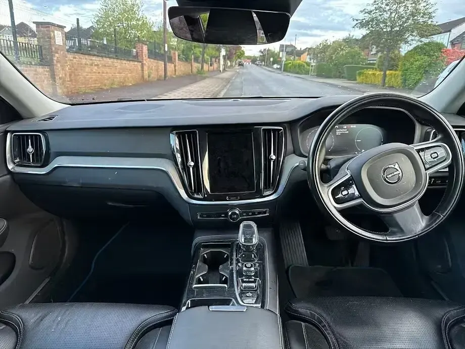 Used Volvo V60 Inscription 340 HP (250 kW) 2021 Grey Estate