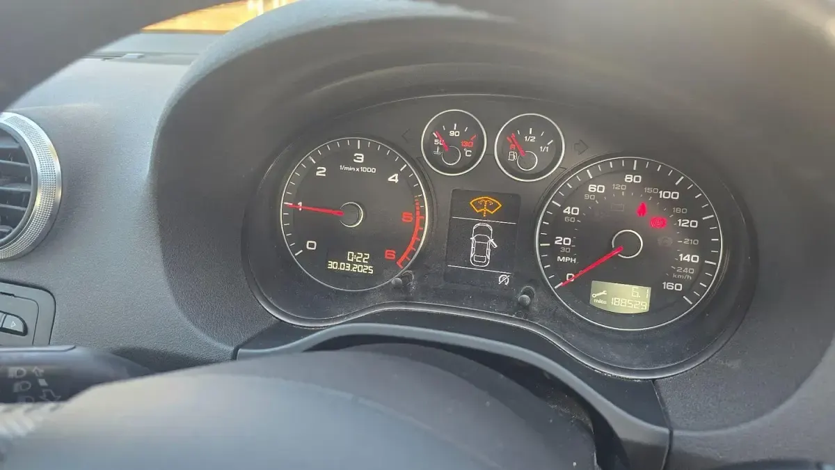 Used Audi A3 Sportback Sport 140 HP (102 kW) 2010 Blue Hatchback