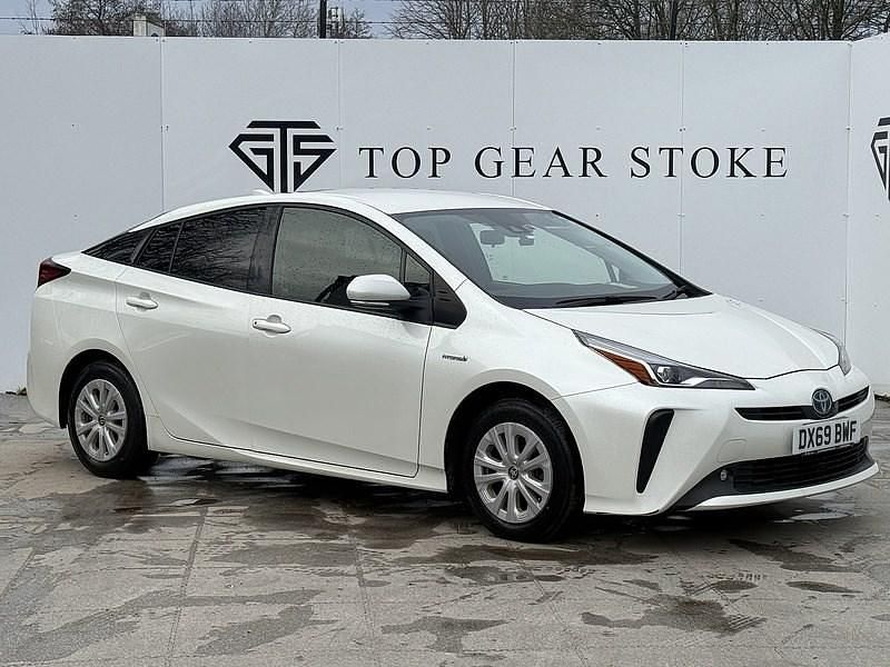 White Used 2025 Toyota Prius Business Edition Hatchback | £12,795 (Super price) - Image 1/4