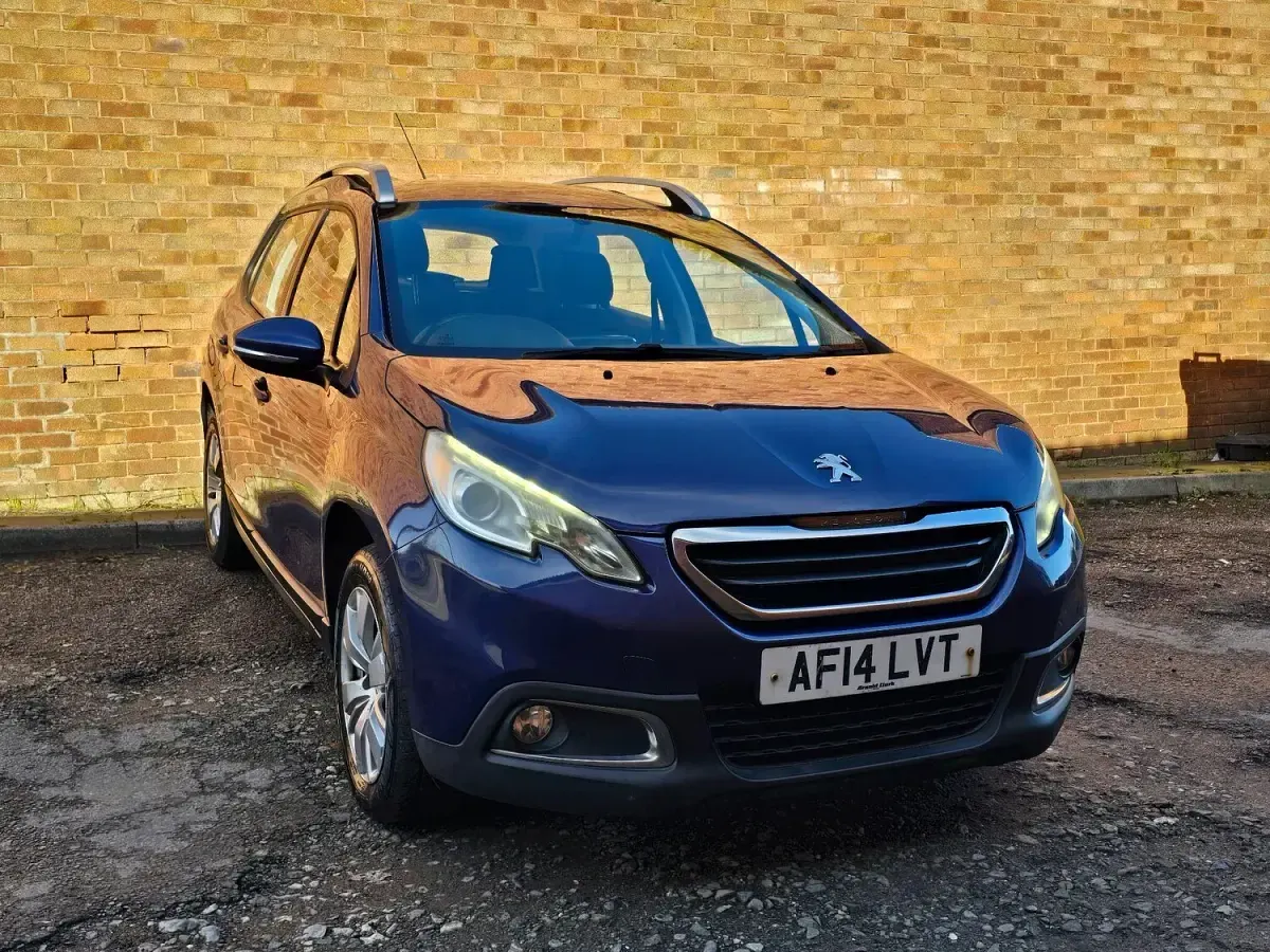 Used Peugeot 2008 Active 68 HP (50 kW) 2014 Blue SUV
