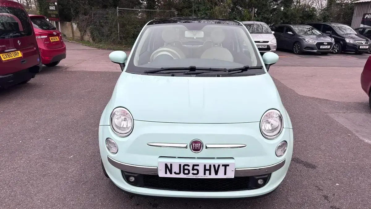 Used Fiat 500 Lounge 69 HP (50 kW) 2015 Green Hatchback