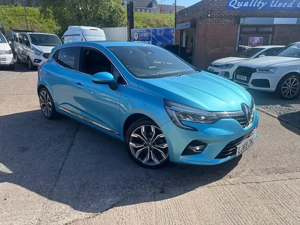 Used Renault Clio Version S 100 HP (73 kW) 2019 Blue Hatchback