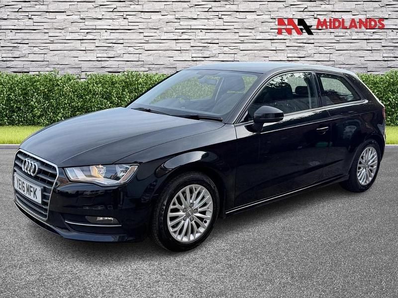 Used Audi A3 110 HP (80 kW) 2016 Black Hatchback