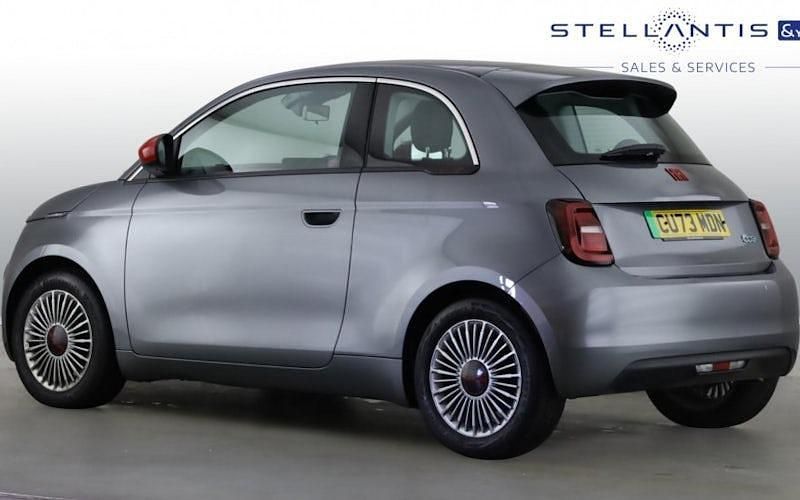 Used Fiat 500e Red 86 kW (118 HP) 2026 Hatchback