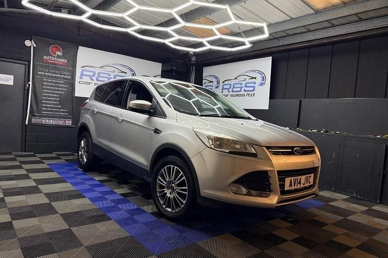 Silver Used 2014 Ford Kuga Titanium SUV | £4,995 (Good price) - Image 1/1